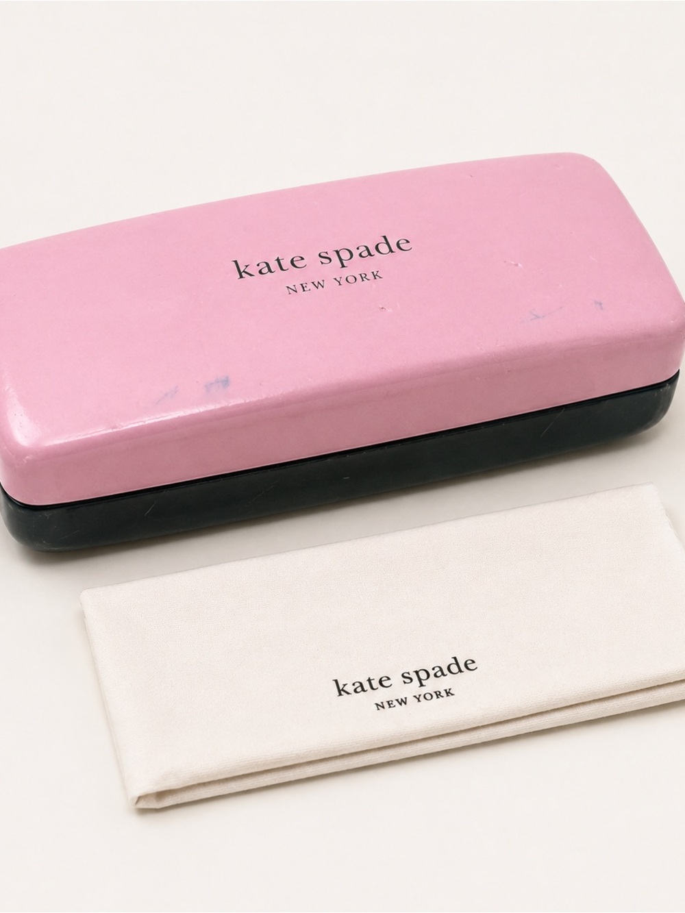 Kate Spade Pink Green Hard Shell Eyeglasses Case & Cloth
